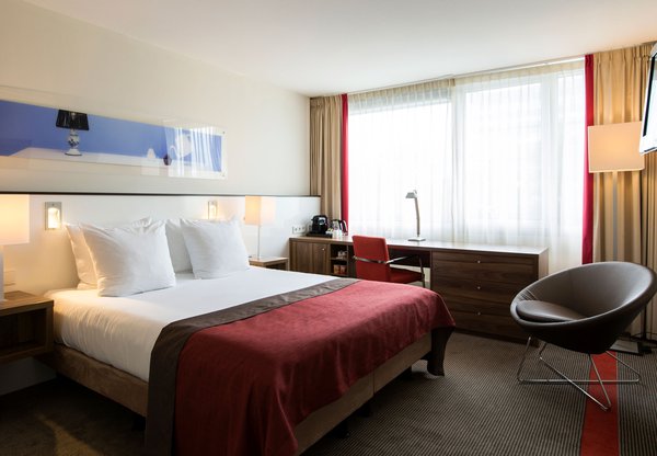 EH---EIHI---KAMER---STANDAARD-QUEEN---1.jpg