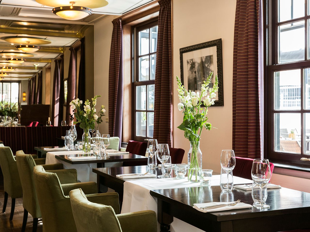 EH---ORANJE-HOTEL-LEEUWARDEN---BRASSERIE-ORANJE---8.jpg