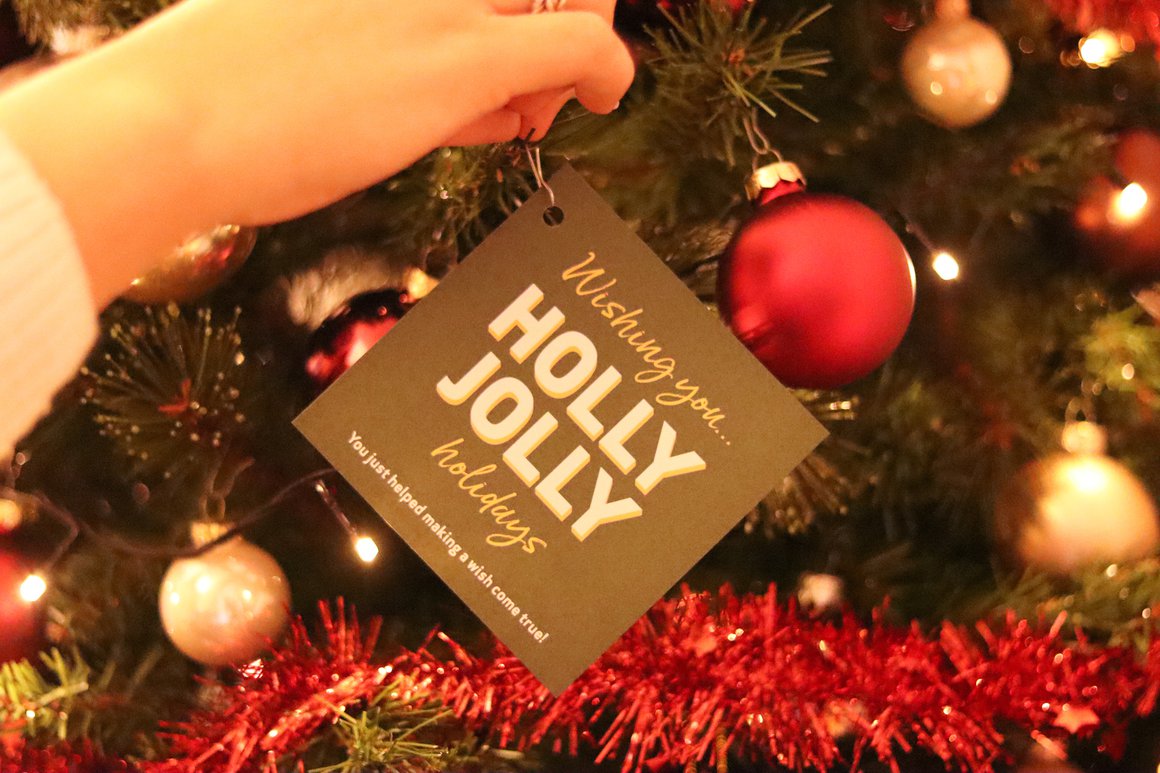 EH - CHRISTMAS 2021 - HOLLY JOLLY_03.jpg