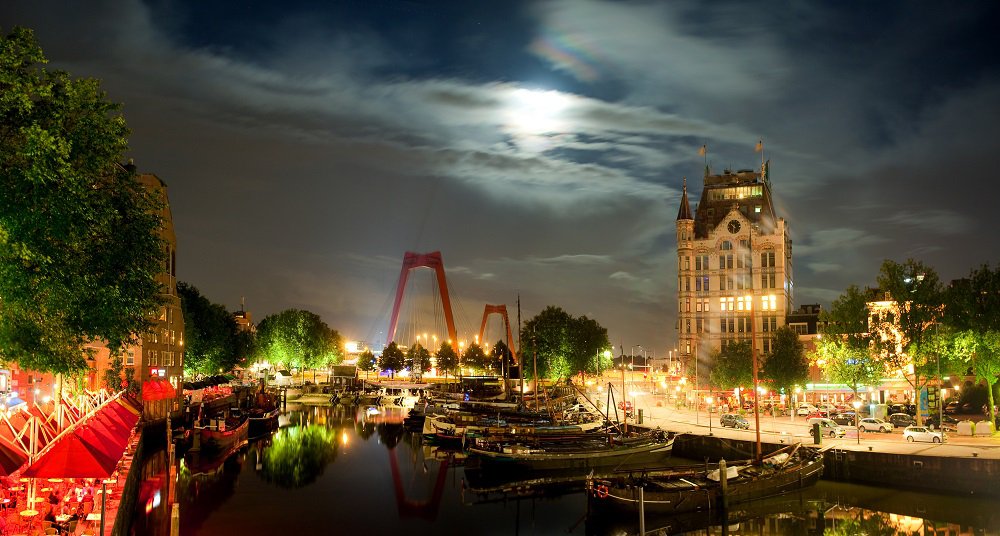 rotterdam night walk-night walk-night walk rotterdam-rotterdam.jpg