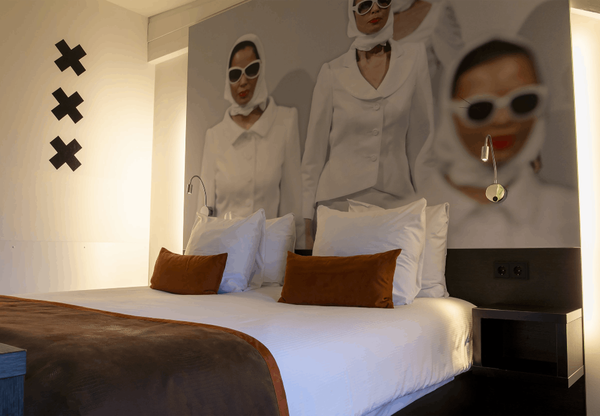 THE_MANOR_HOTEL_AMSTERDAM_JUNIOR_SUITE_011_LR.original.png