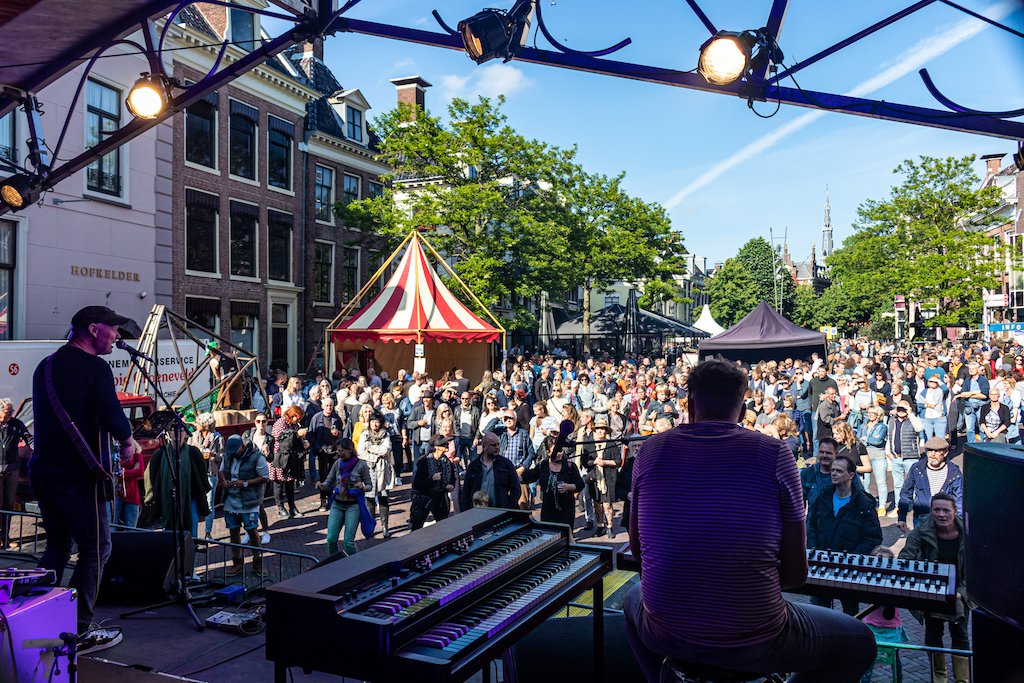 oranje-hotel-leeuwarden-fries-straatfestival-image-1.jpg